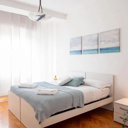 The Best Rent - Modern Two Bedroom In